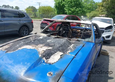 1988 Ford Mustang Gt z USA, uszkodzony, nr VIN 1FABP42E0JF289468